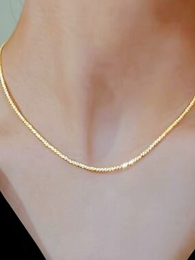 Gold Rope Chain Necklace - Classic Women's Jewelry
